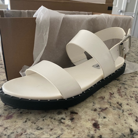 Steve Madden Sandals - Picture 3 of 5